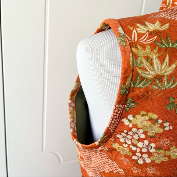 Vintage Asian Orange Floral Sleeveless Top - Picture 9 of 9